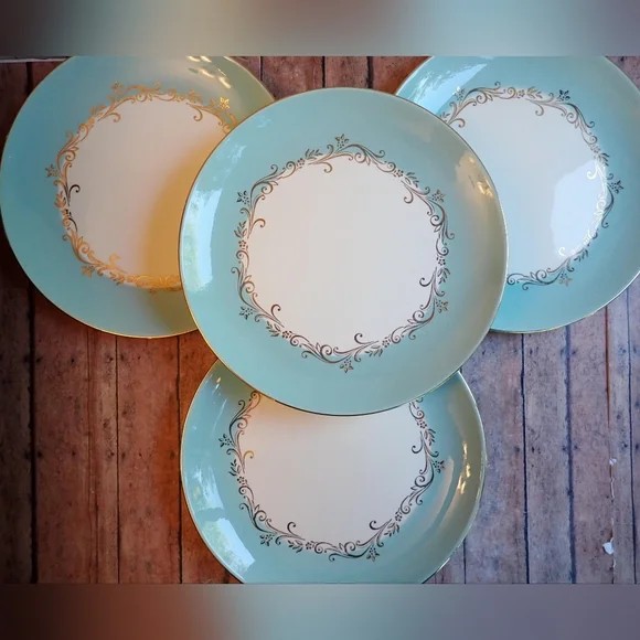 Vintage Lifetime Wedding China Co. Semi-Vitreous Gold Turquoise Crown Set